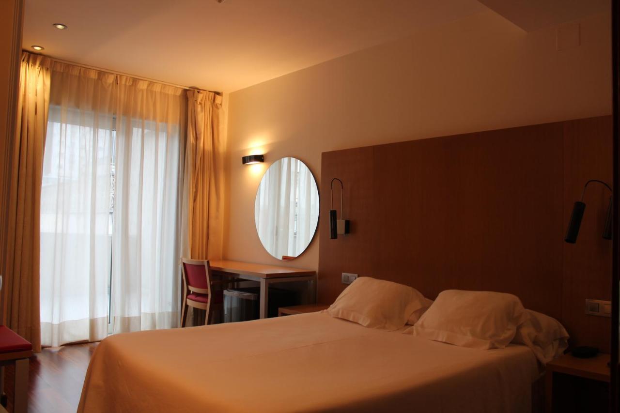Hotel Ril Burela 外观 照片