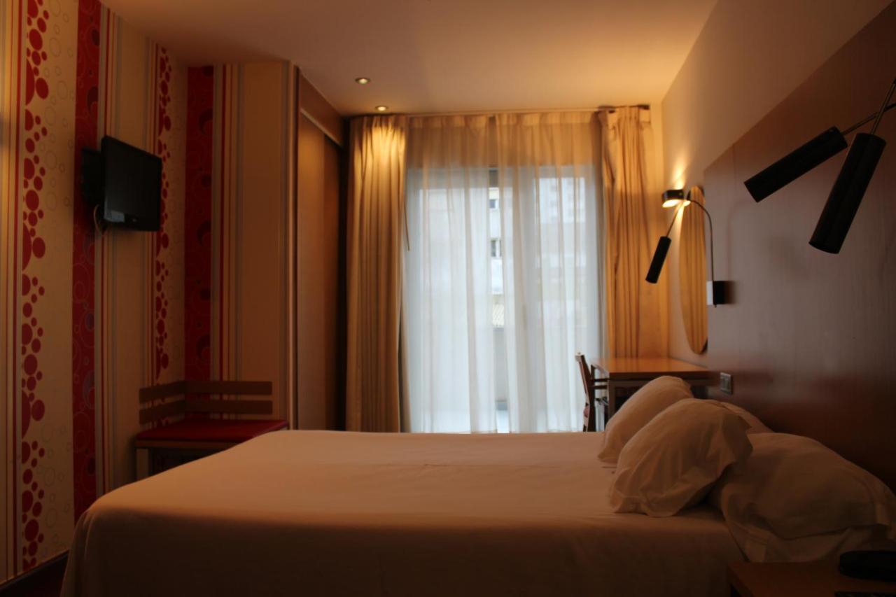 Hotel Ril Burela 外观 照片